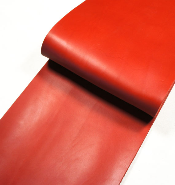 Leather cut in 30cm width, Tochigi Aniline Leather Classic<Red>