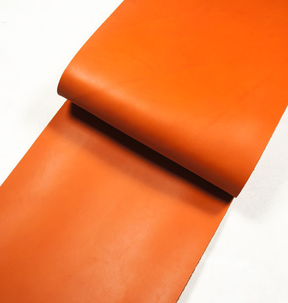 Leather cut in 30cm width, Tochigi Aniline Leather Classic<Orange>