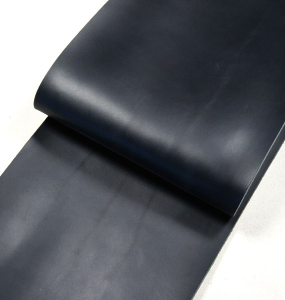 Leather cut in 30cm width, Tochigi Aniline Leather Classic<Navy>