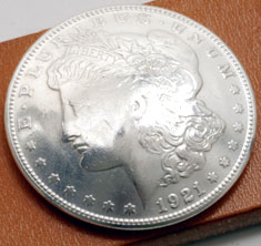 Morgan Dollar 1921 (Obverse) XF/AU <Screw Back>