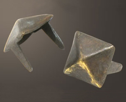 Pyramid Spot - Relic Brass <1/4">