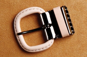 Leather Covered Buckle 30 mm