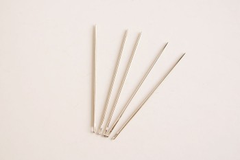 Round Point Sewing Needle - Long (5 pcs)