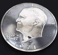 Old Eisenhower Dollar Matte Finish (Obverse) <Screw Back>